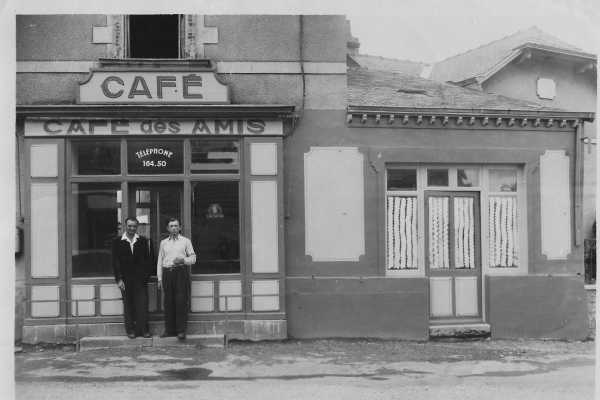 Café_les_Amis_Photo-2491