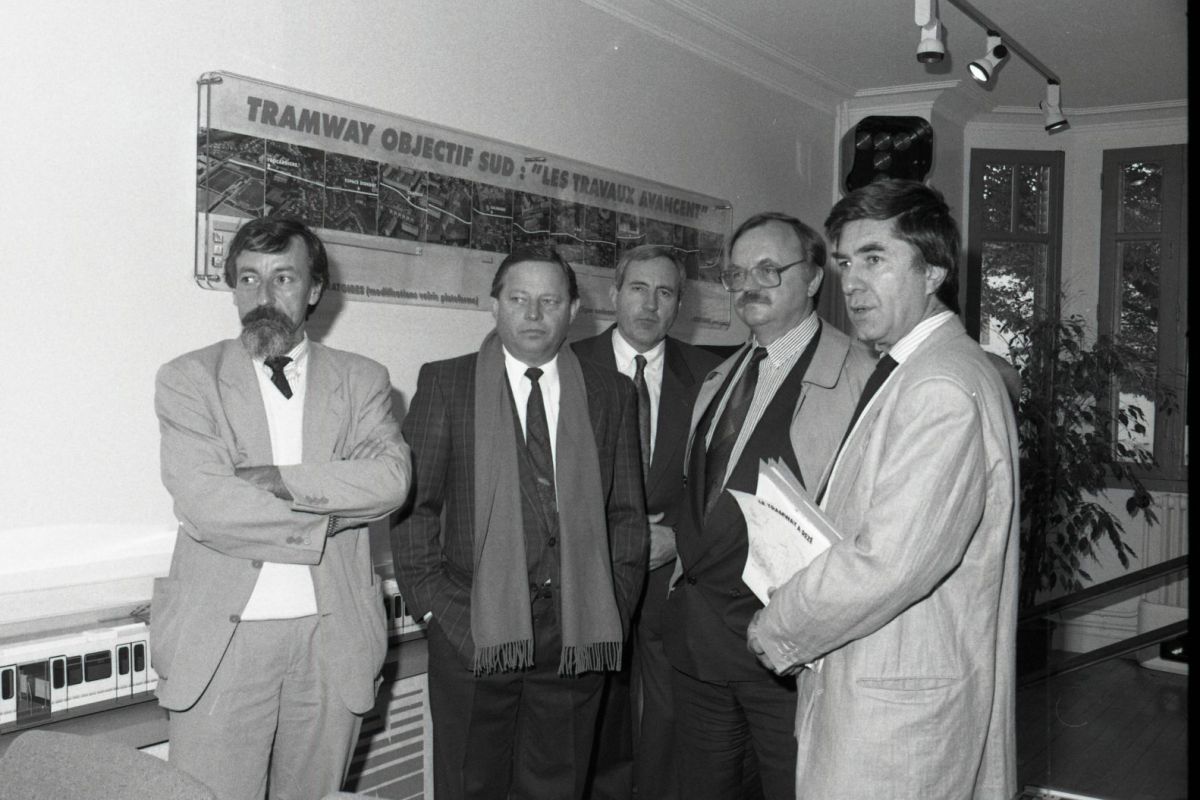 AMRezé_1990-10-Cattiaux-info-tram-505W1245_76