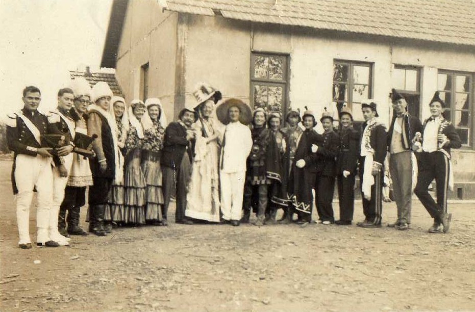 1950-11 gai-carillon-img220