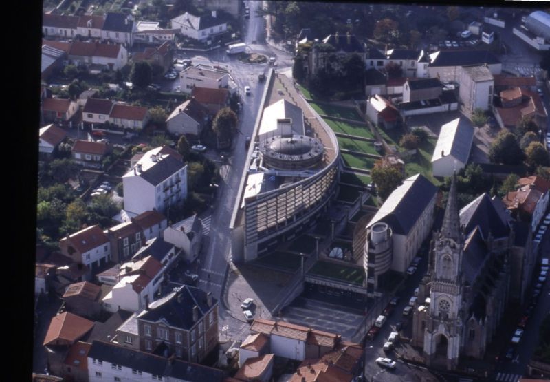AMRezé_550W_341_13_36-2001-vue-nord-serree