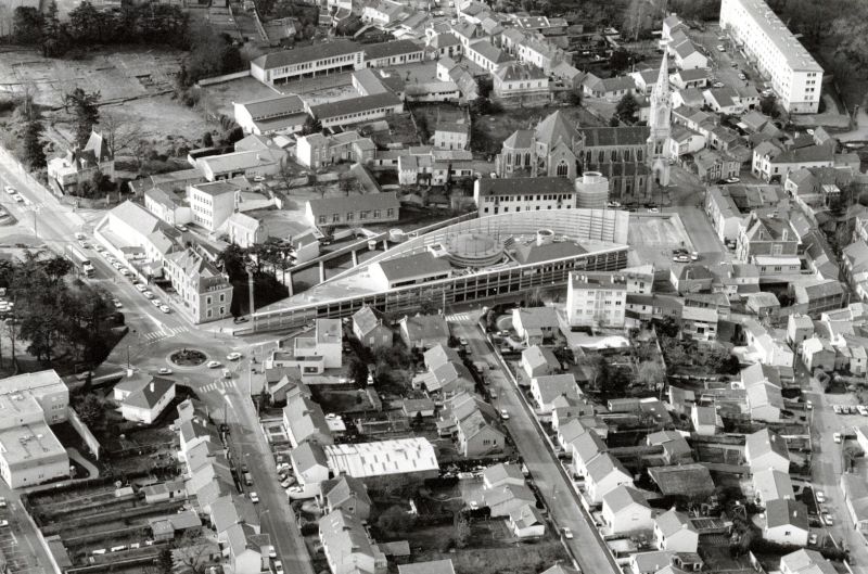 AMRezé_550W_351_1_2-1990-vue-est
