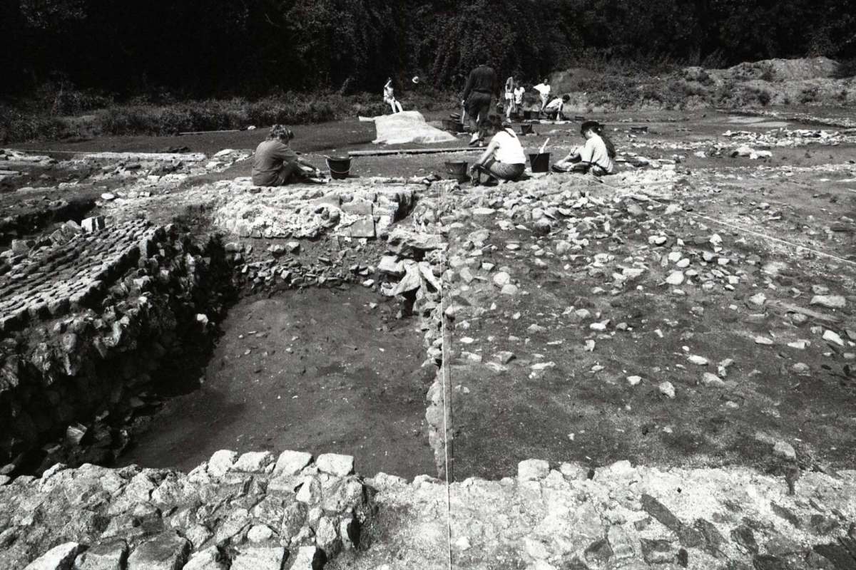 AMRezé_1989-08-Domus-FRAC044143_505W1084_24
