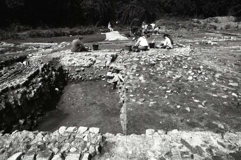 AMRezé_1989-08-Domus-FRAC044143_505W1084_24