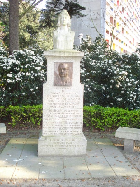 Buste-Republique