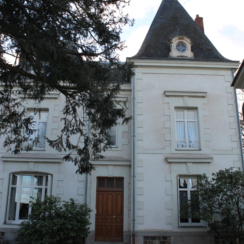 Bourg-061