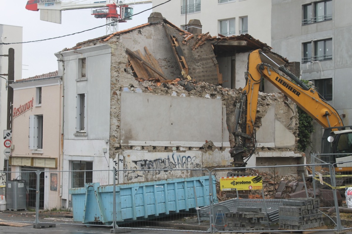 demolition-restaurant-IMG_1405