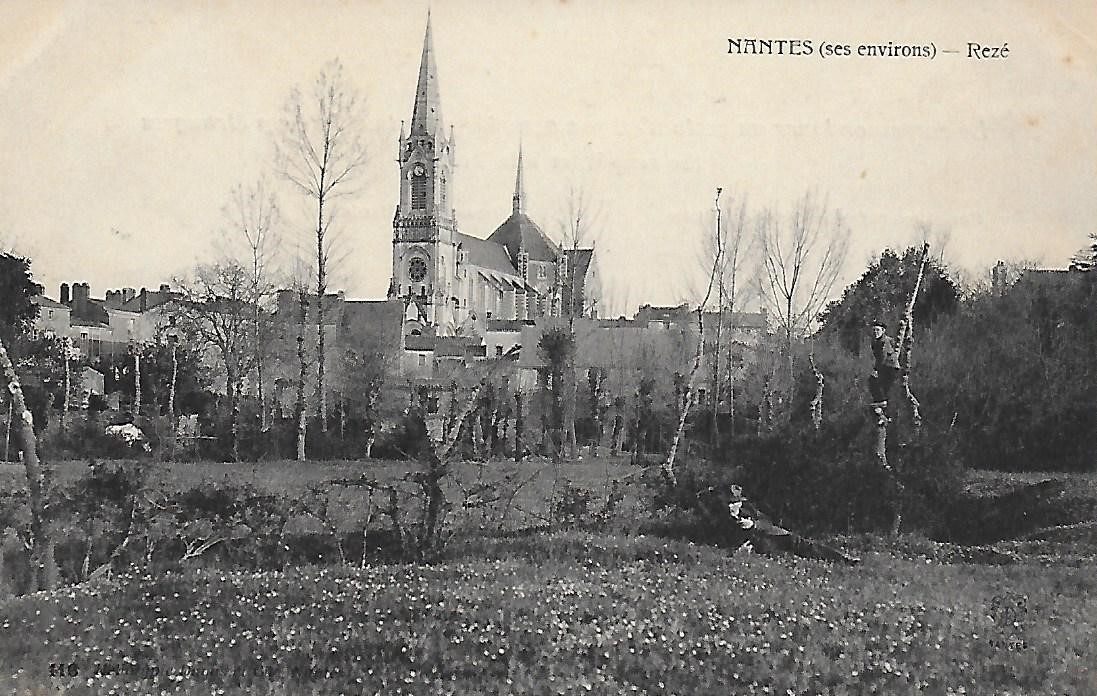 AMRezé_eglise-St-Pierre-vue-des-pres