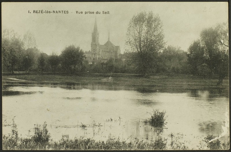 eglise-St-Pierre-vue-du-Seil-FRAC044143_5Fi1_144