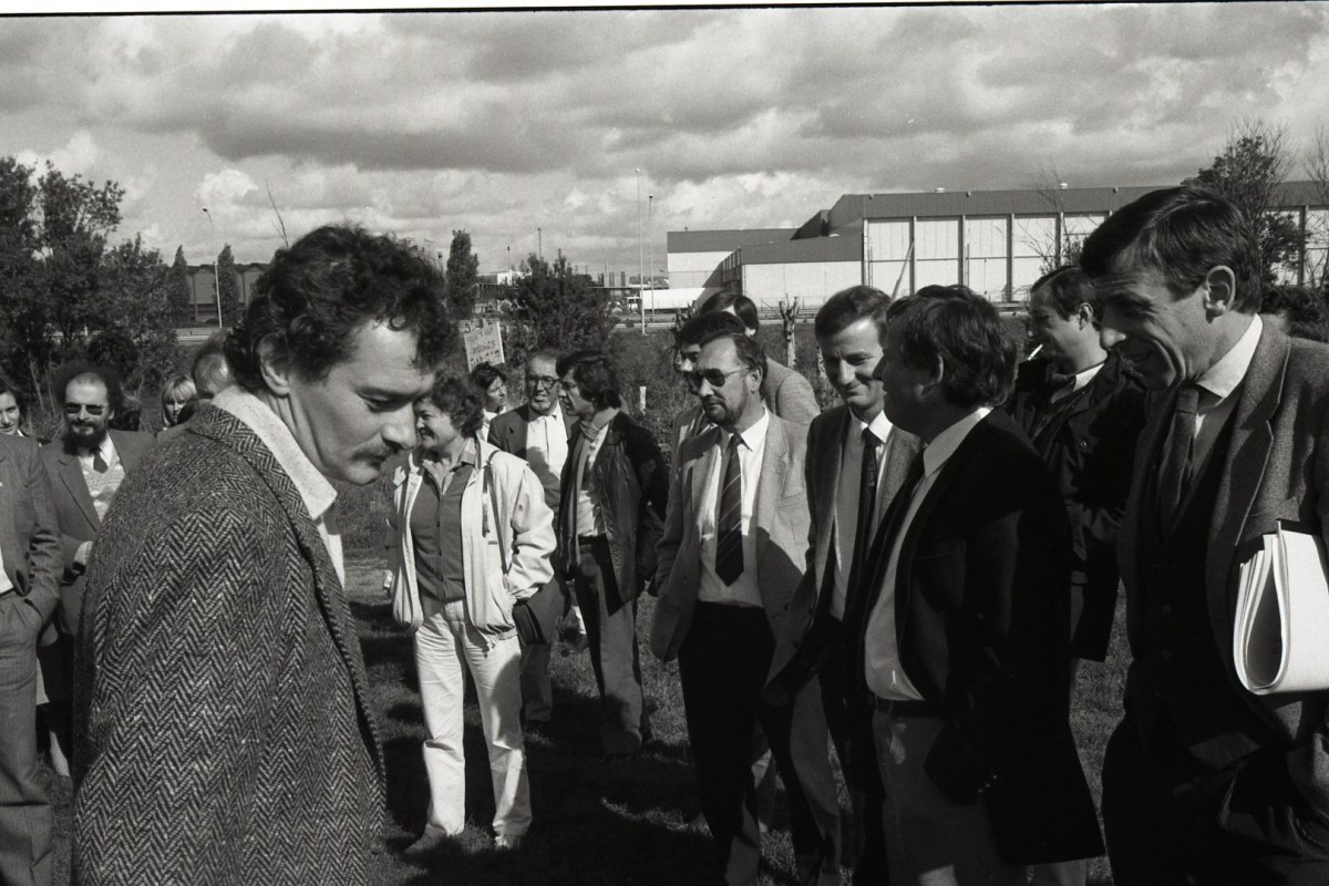 AMRezé_1984-10-FRAC044143_505w1085_19-conference-archeo