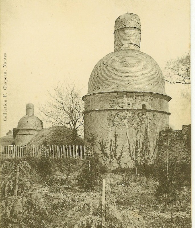 AMRezé_LaFuie_Chateau_200