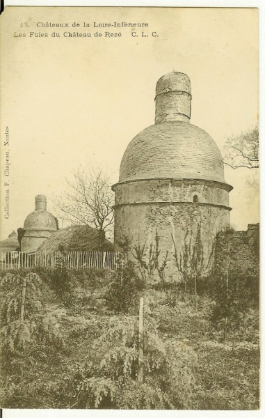 AMRezé_LaFuie_Chateau_200
