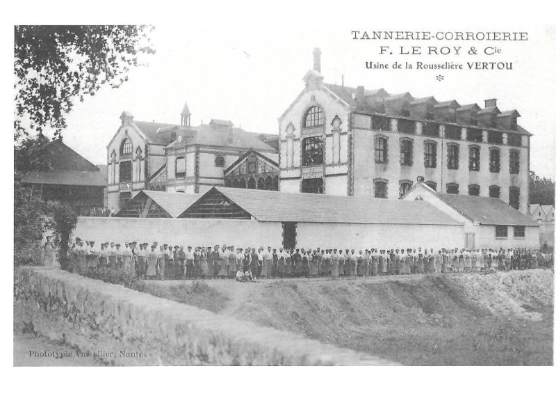 Rousseliere-tannerie-Le-Roy-avec-ouvriers-1904