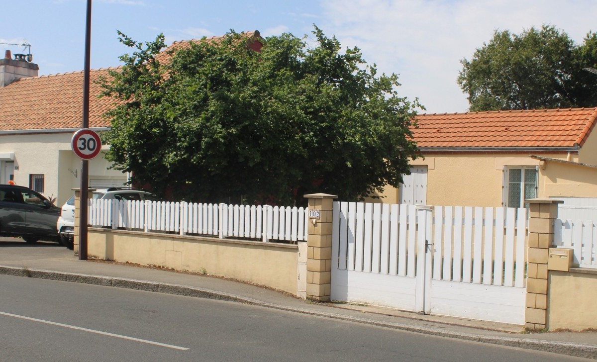 102-104-Jouaud-IMG_2440