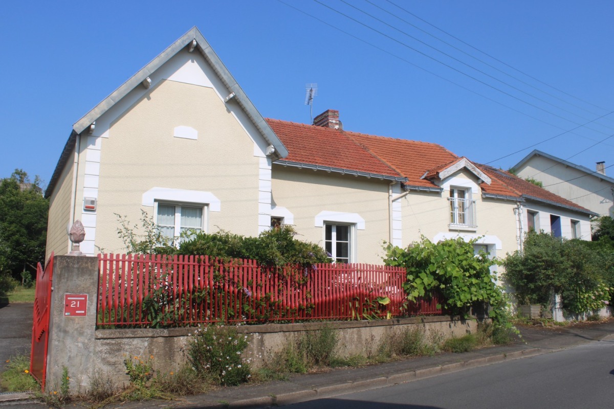 21-23-JBHamon-IMG_2000
