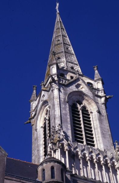 AMRezé_1999-550W_351_5_5