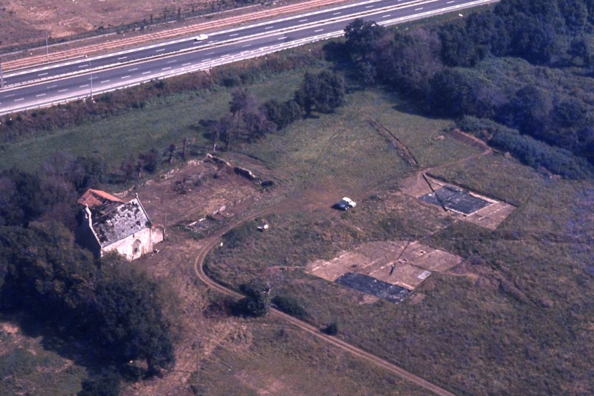 1982-550W_351_4_10