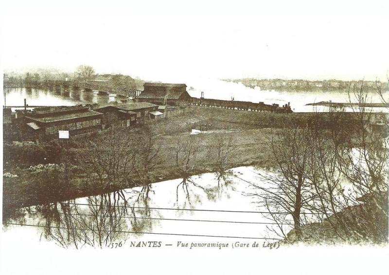 gare-du-chemin-de-fer-de-Lege-a-gauche-boire-des-Recollets