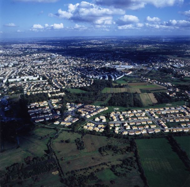 703-d-550W_341_02_14-Genetais-clos-des-iles