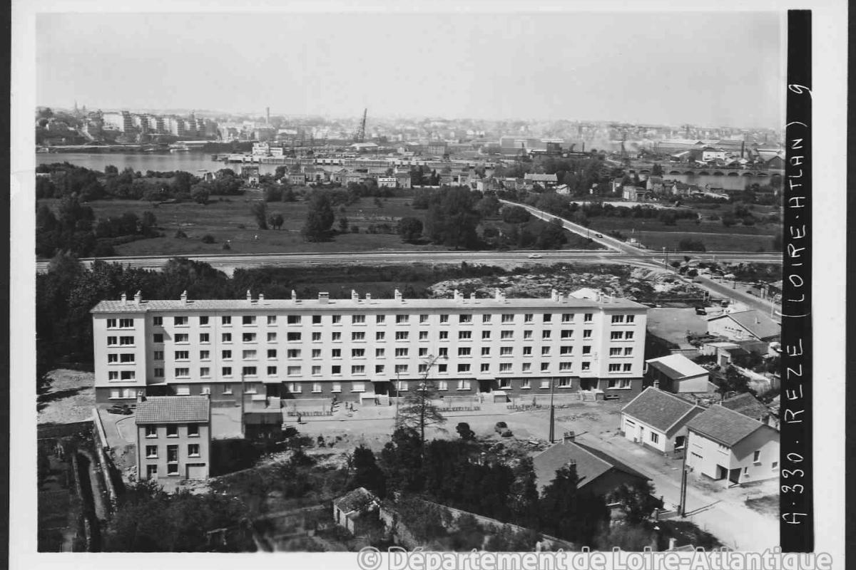 villa-Bianca-ad44-plaques-verre