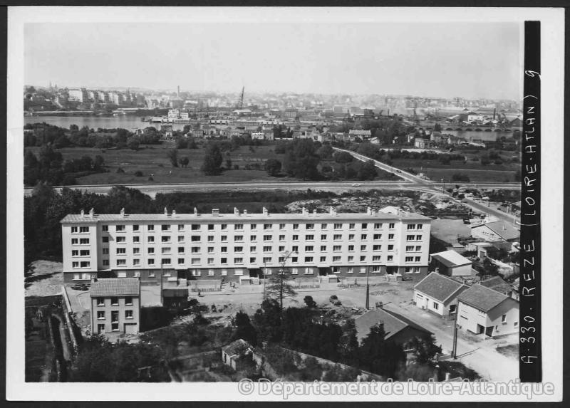 villa-Bianca-ad44-plaques-verre