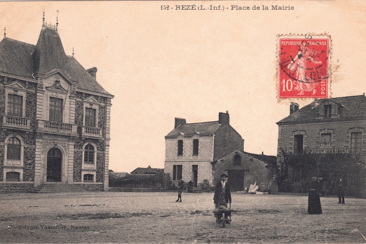 Reze_Mairie_152_600