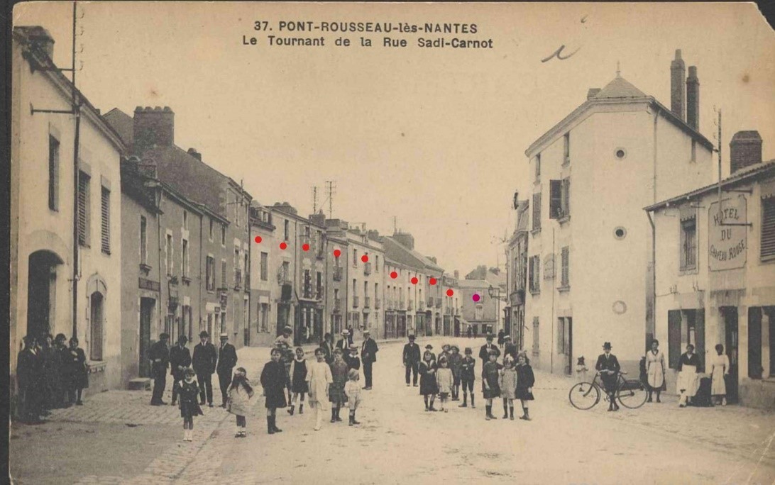AMRezé_1939-le-tournant-de-la-rue-Sadi-Carnot-_LI