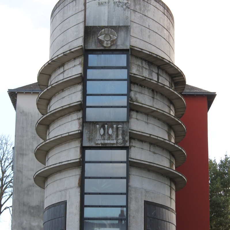 Bourg-047