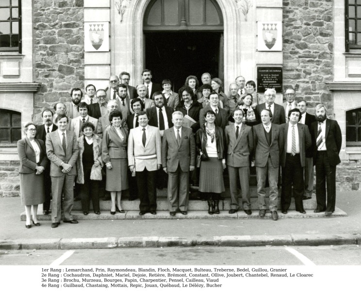 AMRezé_1983-550W343_03_1_equipe-municipale_1983