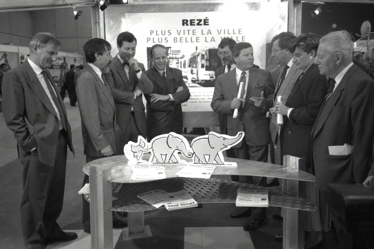 AMRezé_1990-09-foire-elephants-505W993_1