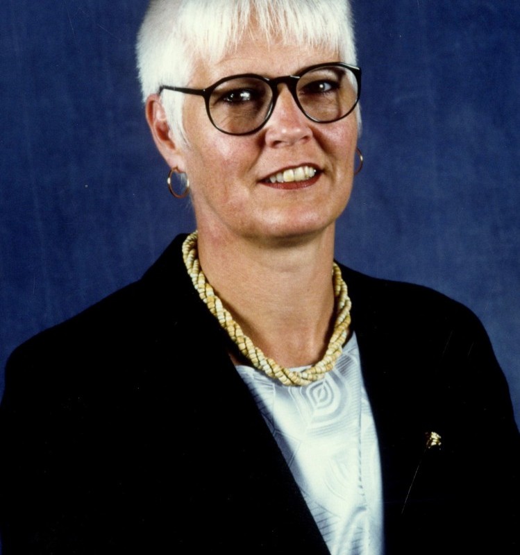 AMRezé_550W343_05_25_Agnes-Brochu-1999-04-24
