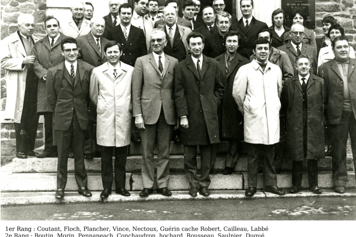 AMRezé_1_550W343_01-equipe-municipale-1971