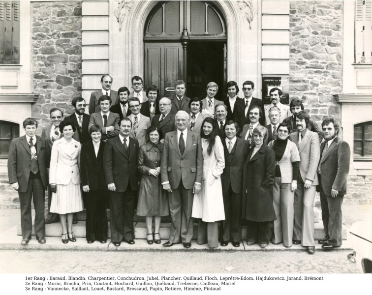 AMRezé_1_FRAC044143_505W666_4-equipe-municipale-1977-03-20