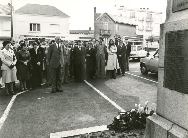 AMRezé_FRAC044143_505W666_2-conseil-municipal-1977-03-20