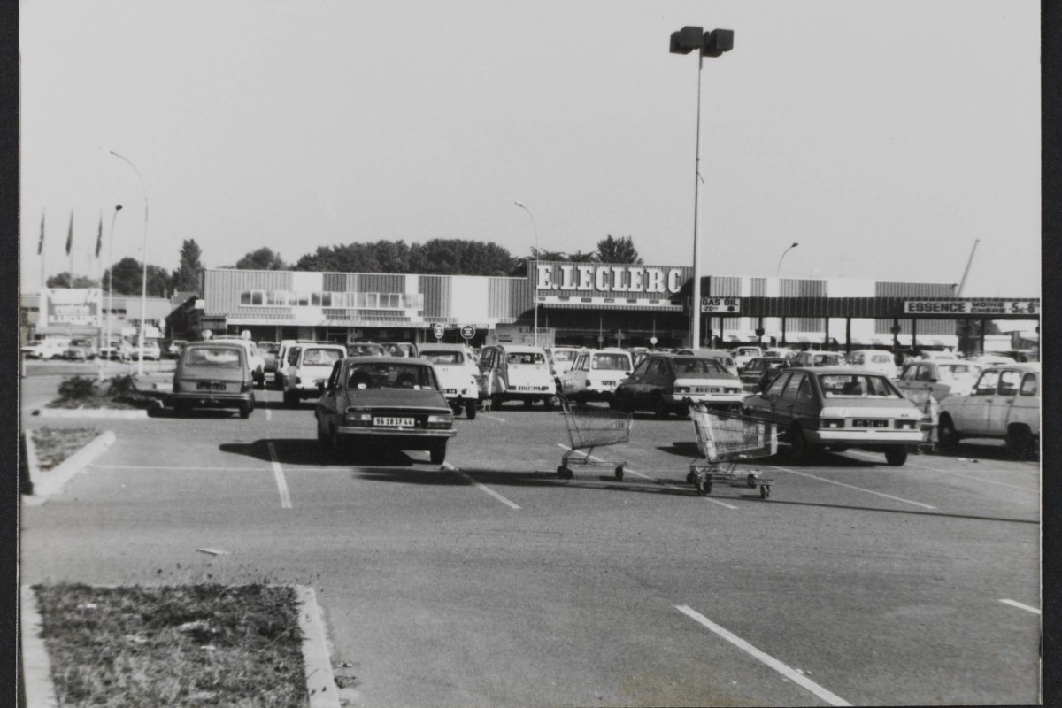 AMRezé_FRAC044143_8703_W015_14-Leclerc-ZI-1974-02-13