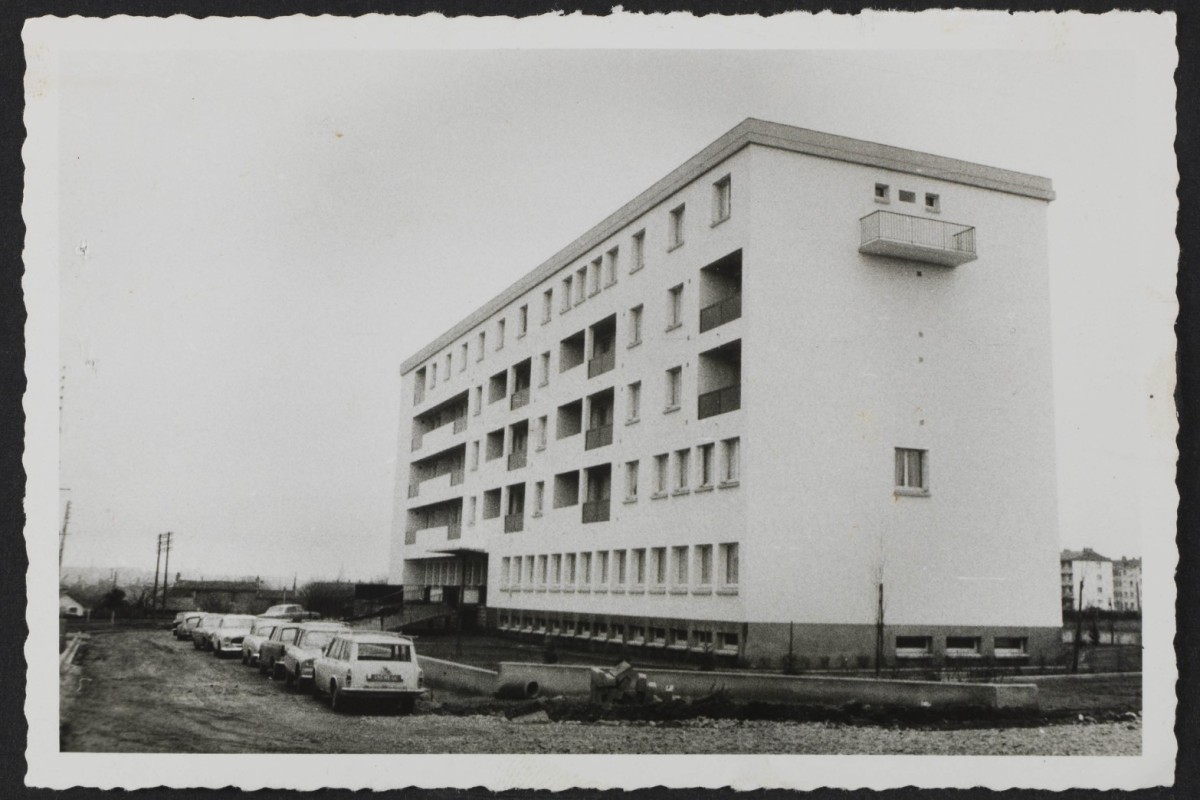 AMRezé_FRAC044143_8703_W10_04-maison-de-retraite-Mauperthuis