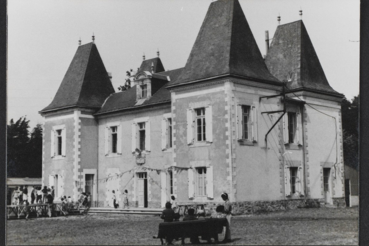 FRAC044143_8703_W8_20-colonie-de-vacances-La-Pinelais