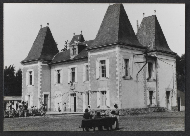 AMRezé_FRAC044143_8703_W8_20-colonie-de-vacances-La-Pinelais