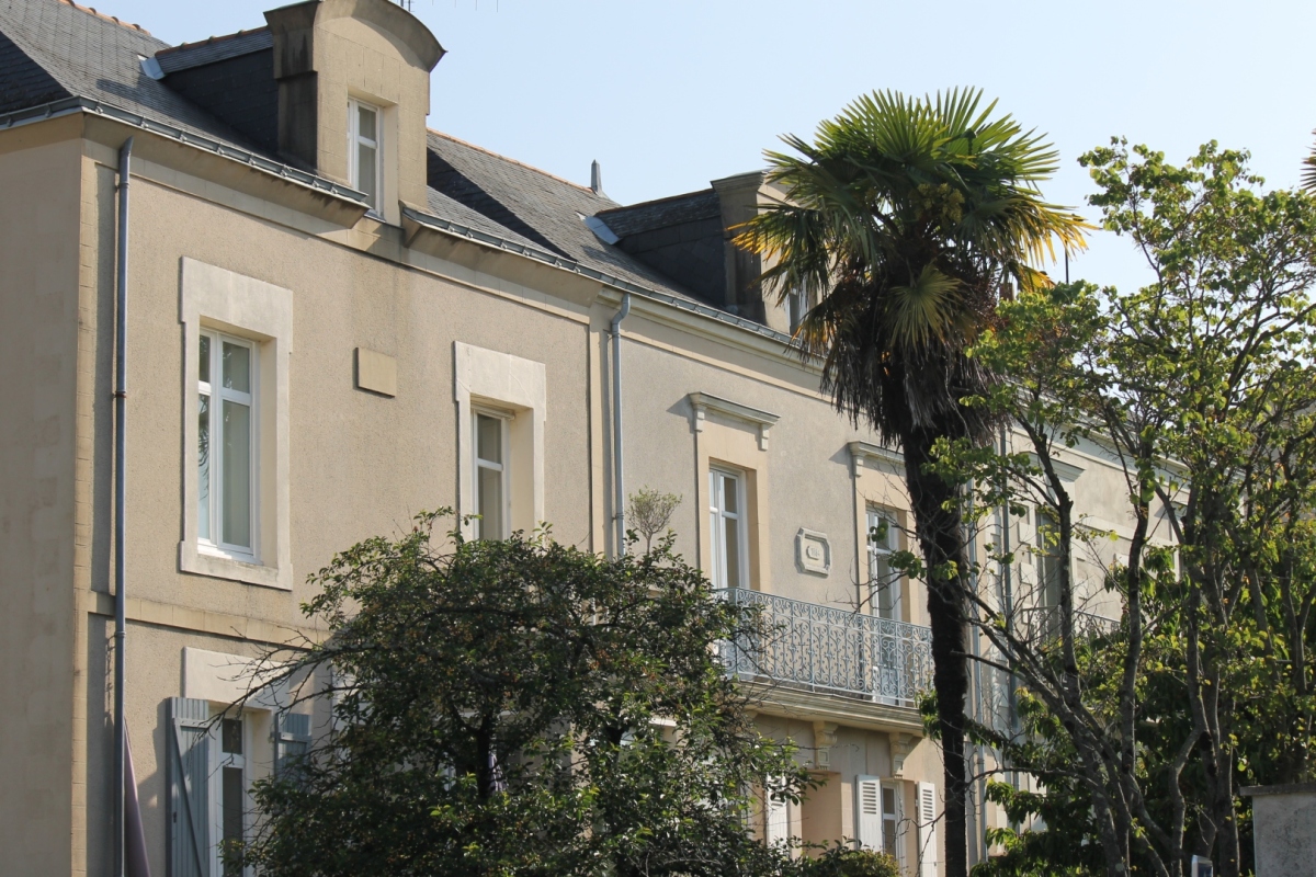 derrière place des Filets