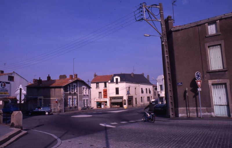 AMRezé_eglise-550W_351_9_3