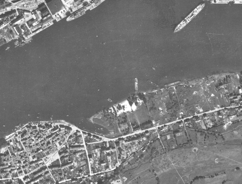 AMRezé_IGNF_PVA_1-0__1944-09-11