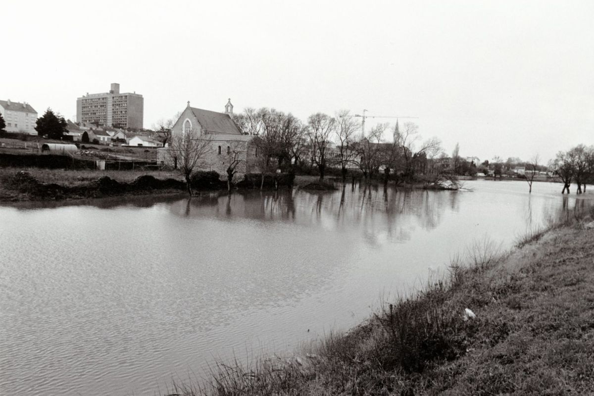 AMRezé_1985-St-Lupien-550W_351_1_1