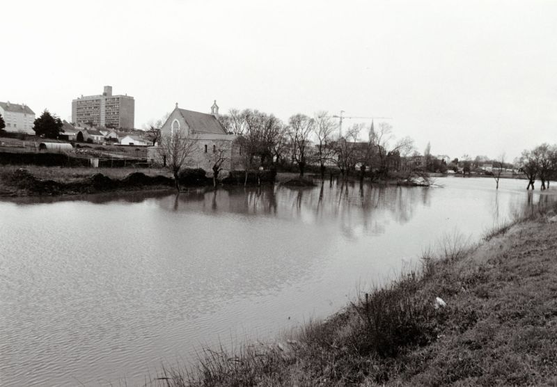 AMRezé_1985-St-Lupien-550W_351_1_1