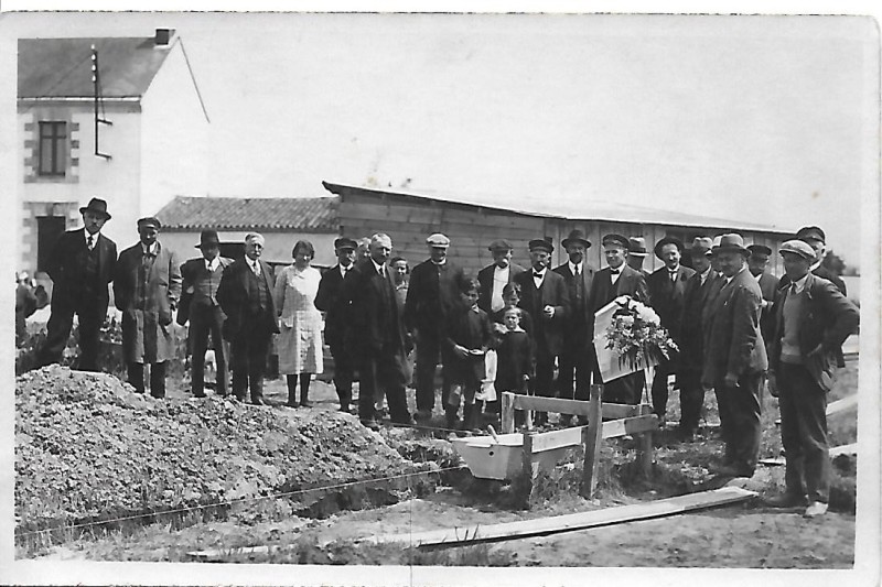 AMRezé_1931-premiere-pierre-ecole-Ragon-Dede