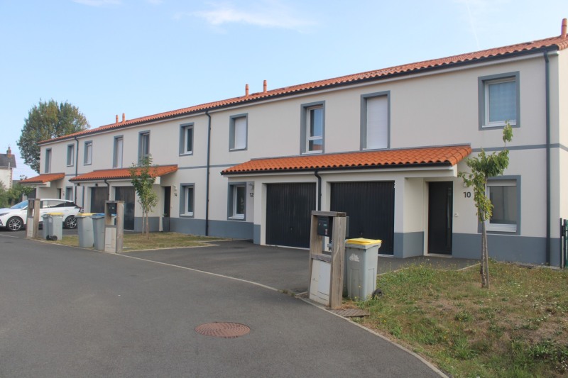 Etang-Bres-contemporain-IMG_4443
