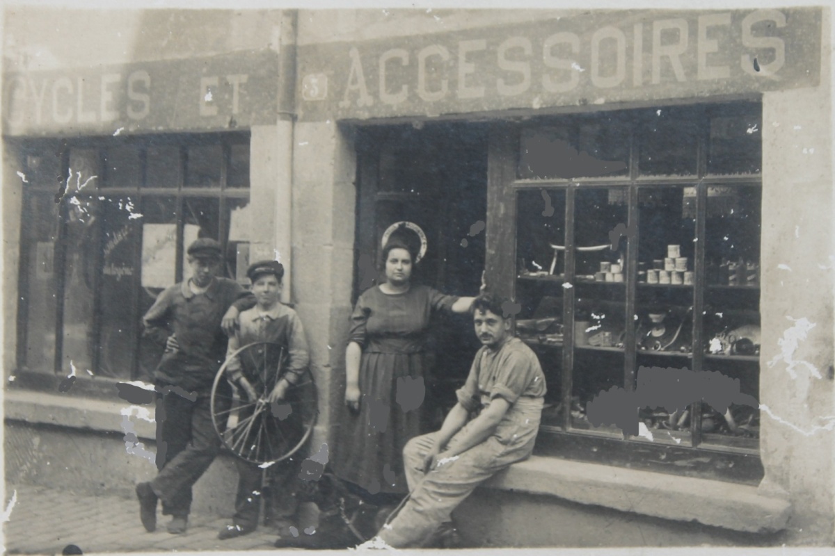 3-F-Faure-Grelier-magasin-cycle-et-accessoires_LI-2
