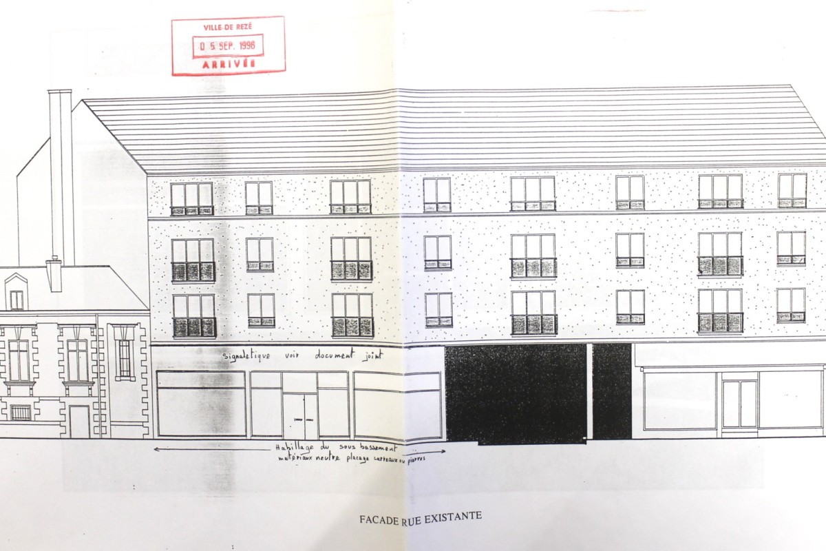 57-Commune-1996-10-11-LAH-facade