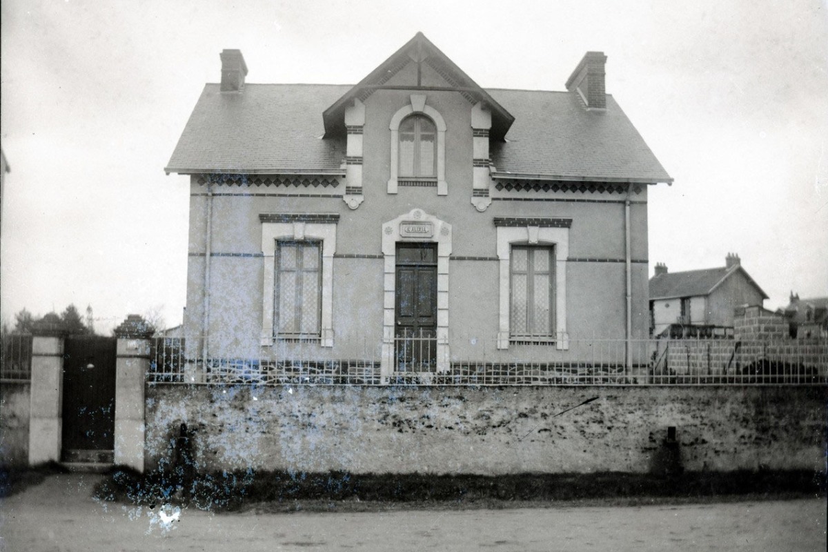 Grippay_rue_Thiers_105_1900-2