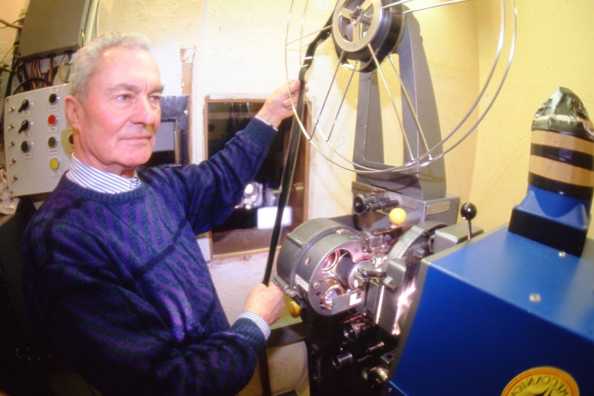 AMRezé_38-JDouillard-cinema-Lucien-Hardouin-550W_342_4_3