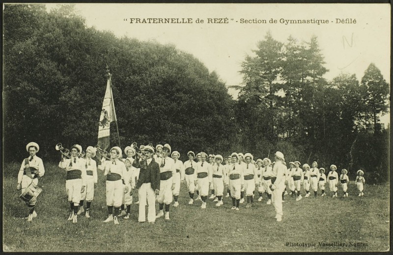 AMRezé_38-JDouillard-fraternelle-FRAC044143_5Fi1_444