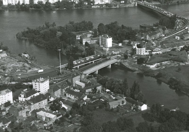 AMRezé_1984-Pont-Rousseau-550W_350_1_6
